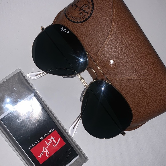 Aviator Ray Bans (Polarized)